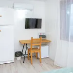 Far Guest house